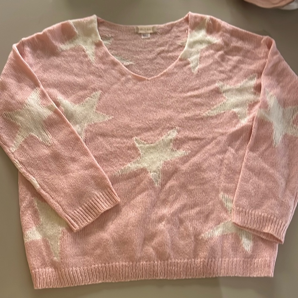 Oversized pink star sweater